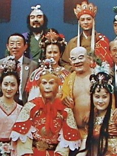 87年西游记剧组齐乐天春节联欢晚会 看看这个 保证勾起大家许多回忆